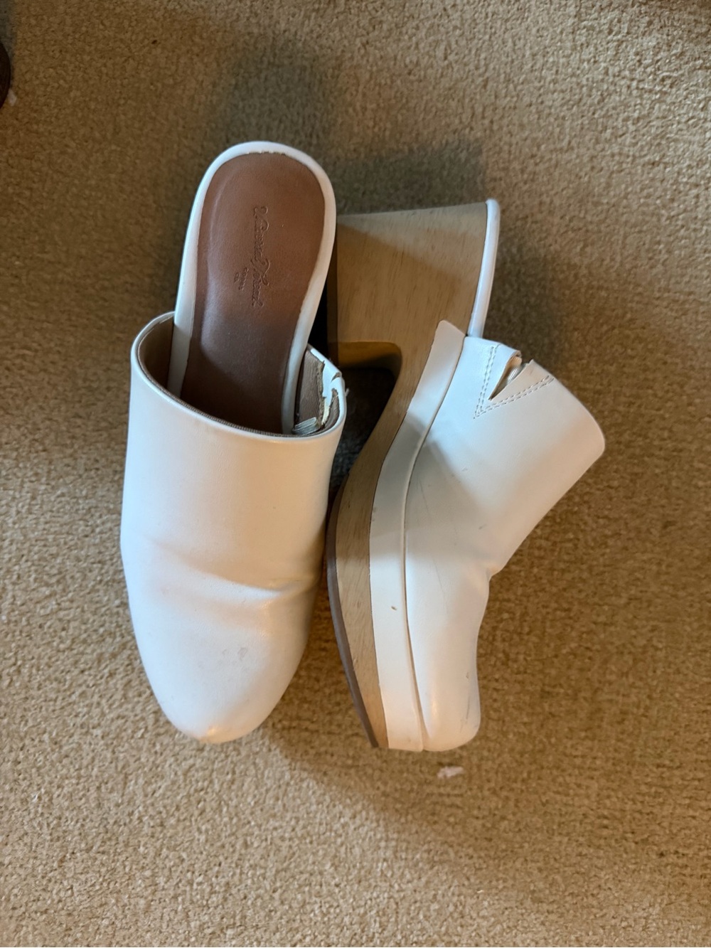 Universal Thread White Leather Slide Clogs with Wood-Effect Block Heel